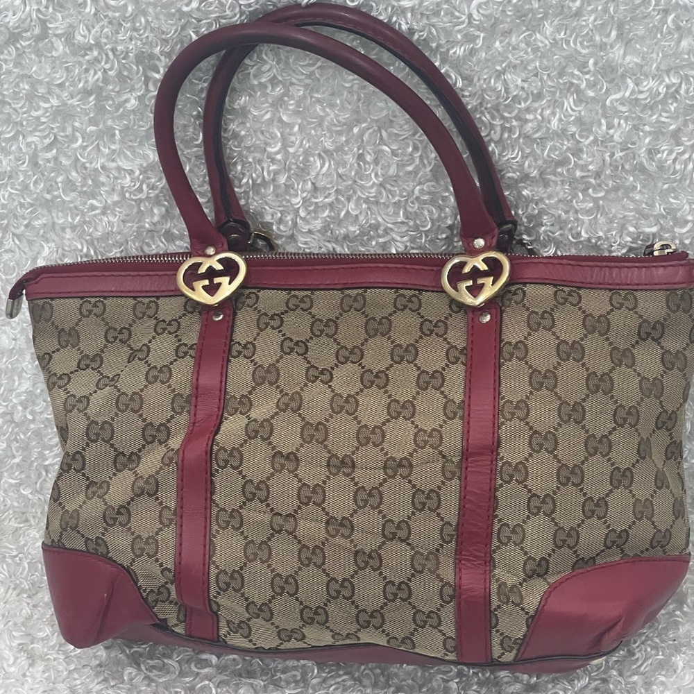 Gucci GG Canvas Lovely Shoulder Bag - Picture 5 of 16